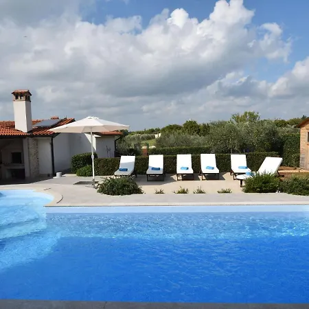 Βίλα Luxurious In Lavanda In With Private Pool *